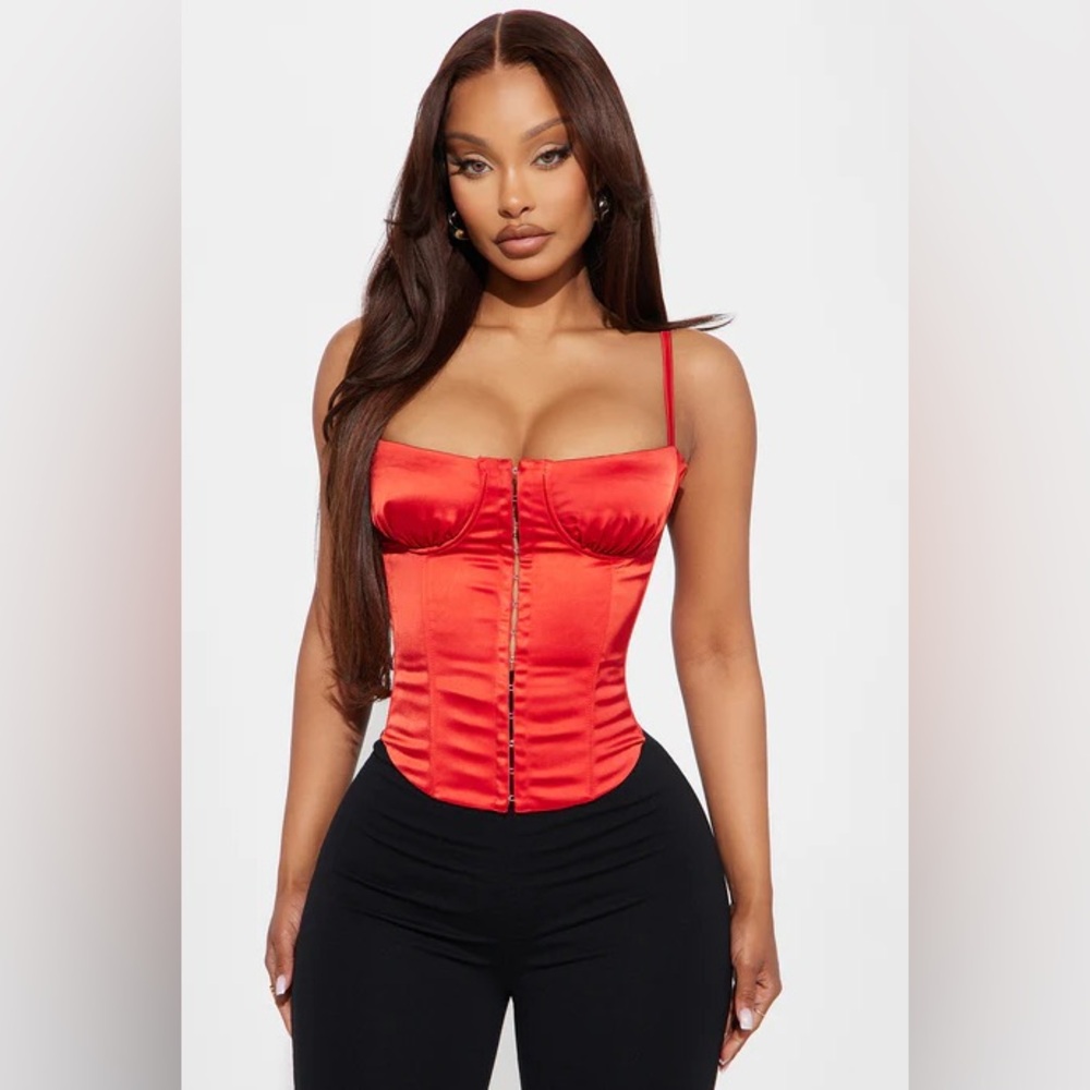 Fashion Nova NWT Pure Seduction Satin Corset Top Red - Size Small